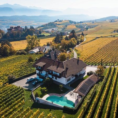 Strahlerhof Apartment Appiano Sulla Strada Del Vino Luaran gambar