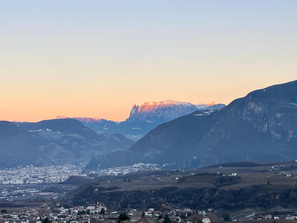 Strahlerhof Apartment Appiano Sulla Strada Del Vino Luaran gambar